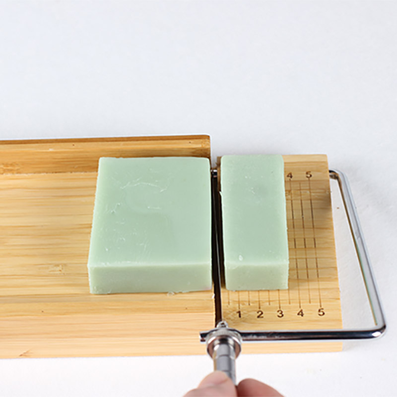 Soap Making For Beginners Book - Bamboo Soap Cutter with Size Scale,